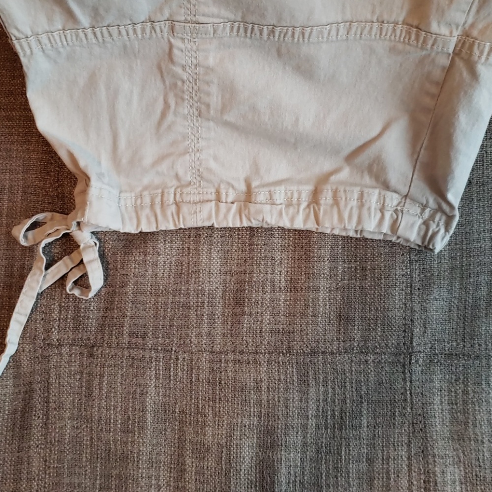Capris - Picture 5 of 5